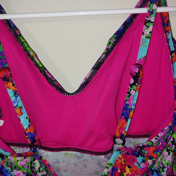 Kenneth Cole Multi-color Floral Mesh Ruffle Swim Tank Top Sz L Red - Picture 3 of 6